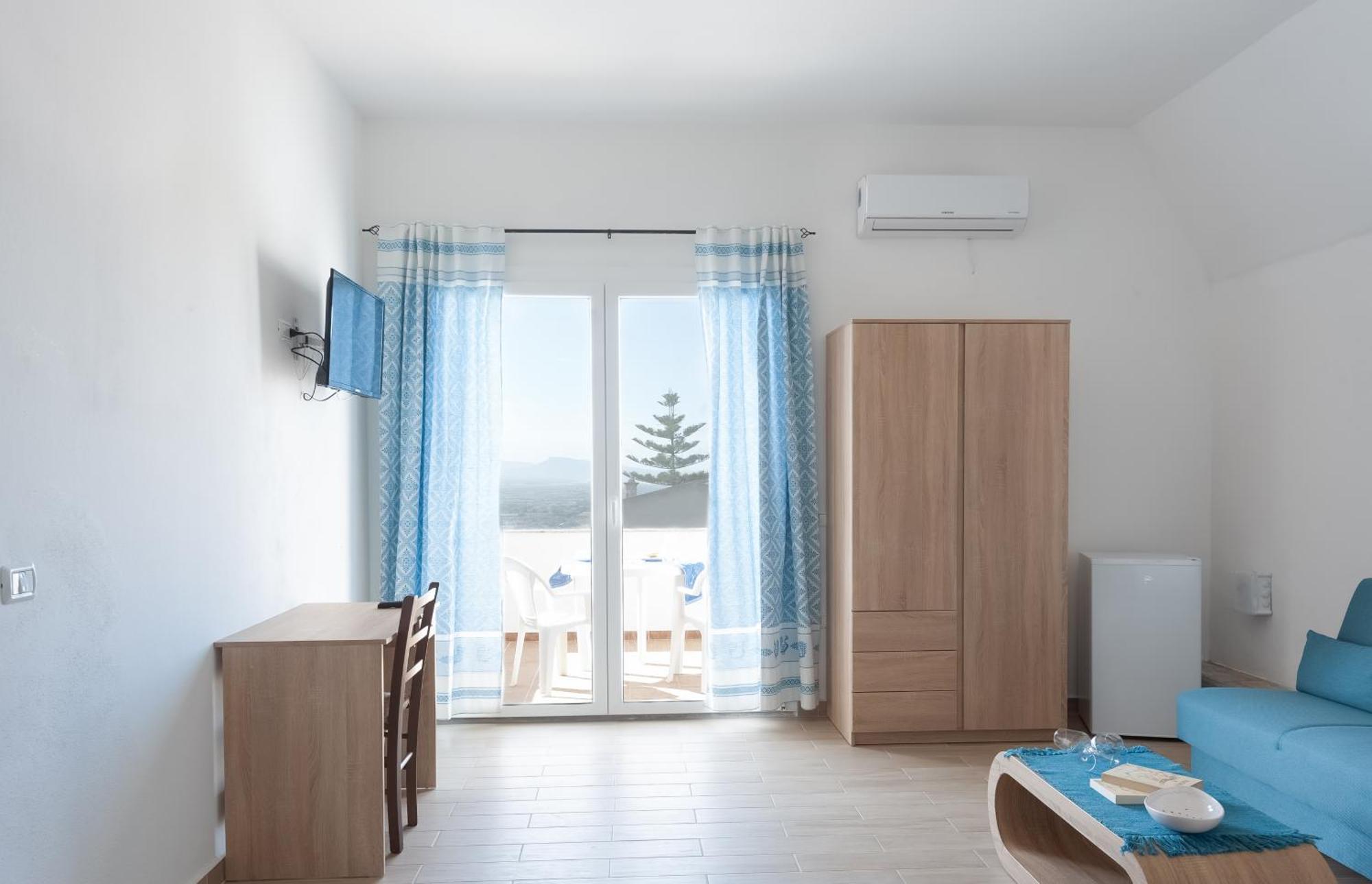 Beb Con Piscina Villa Del Borgo Badesi Zewnętrze zdjęcie